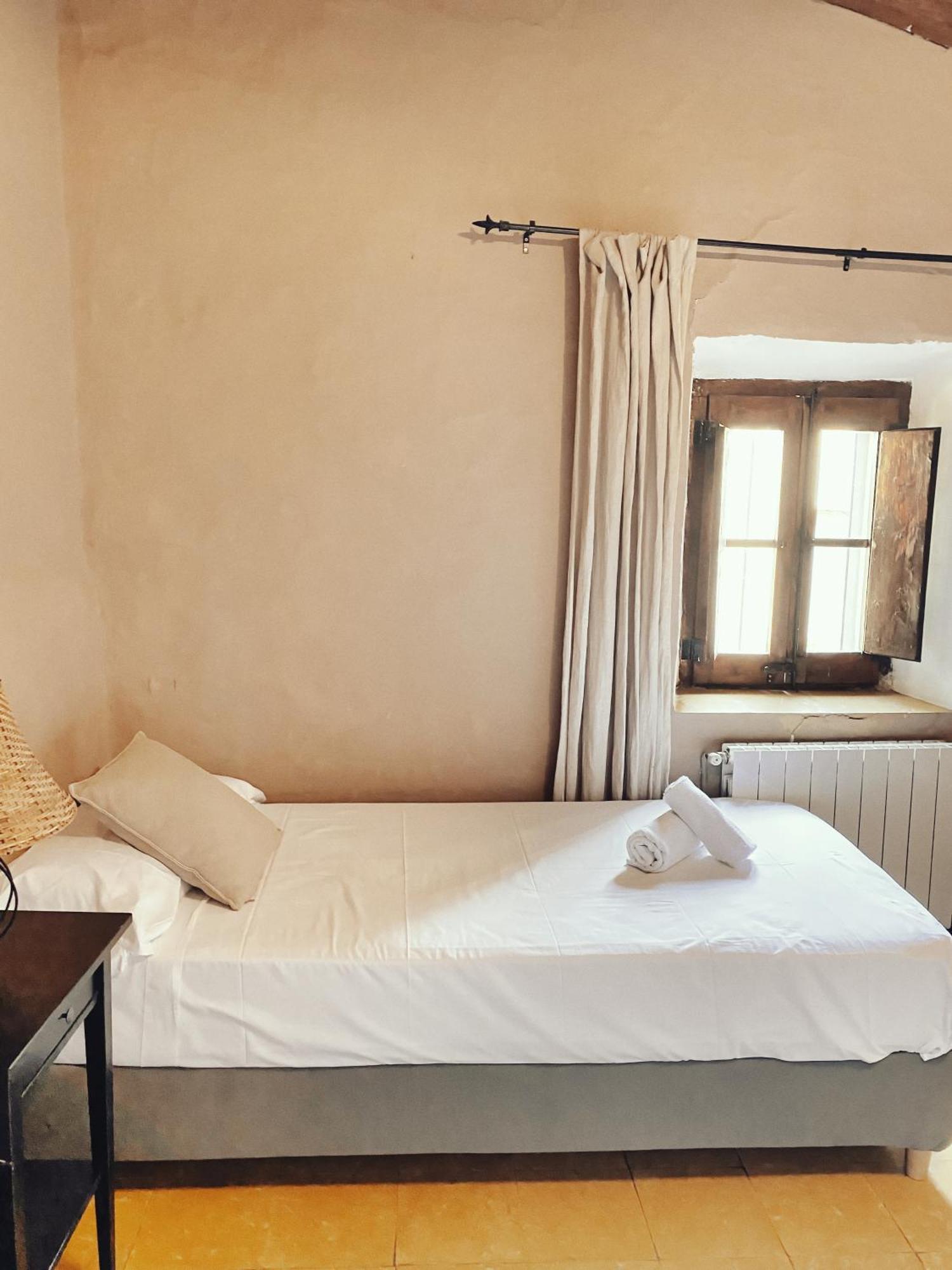 Country house Masia Olivera *