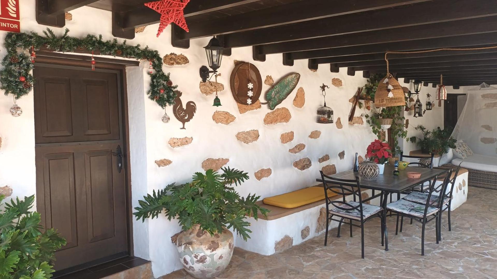 Casa Abuelo Rafael Llanos de la Concepción