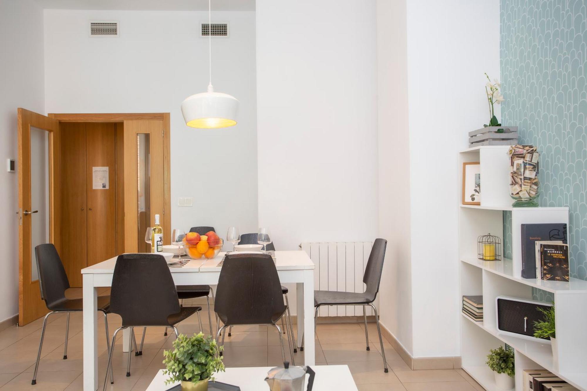 Apartamento Singularstays Mar44 *