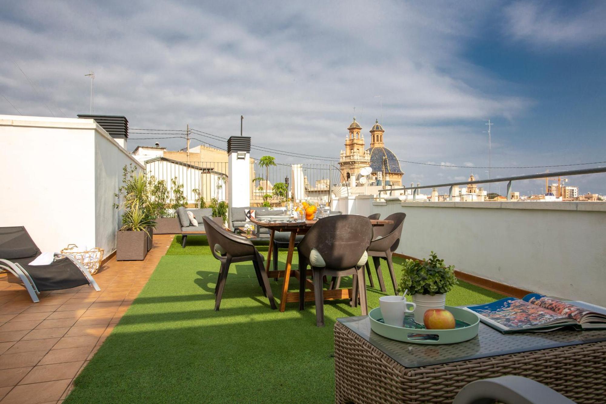 Apartamento Singularstays Mar44