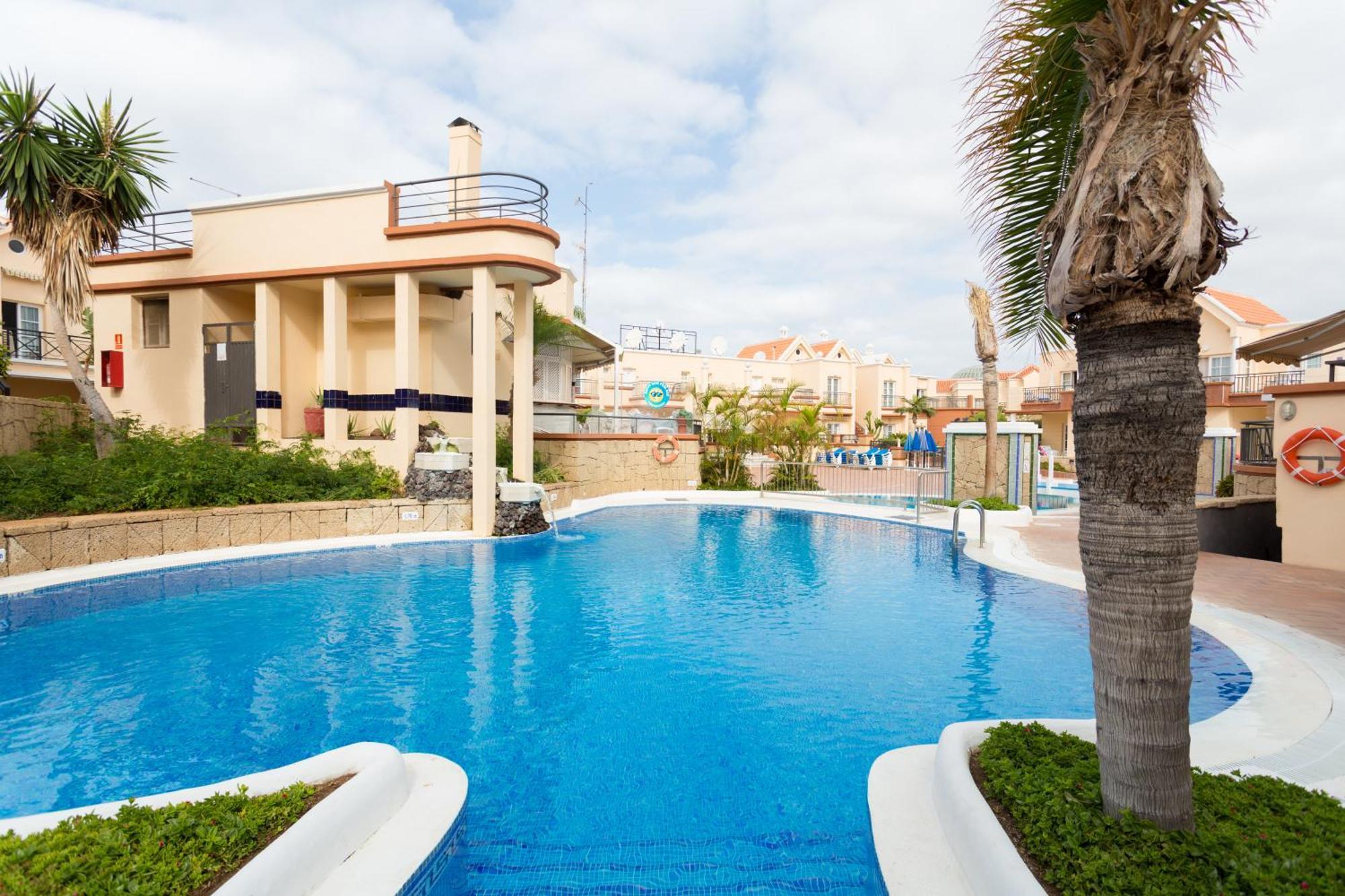 Aparthotel Yucca Park 3*