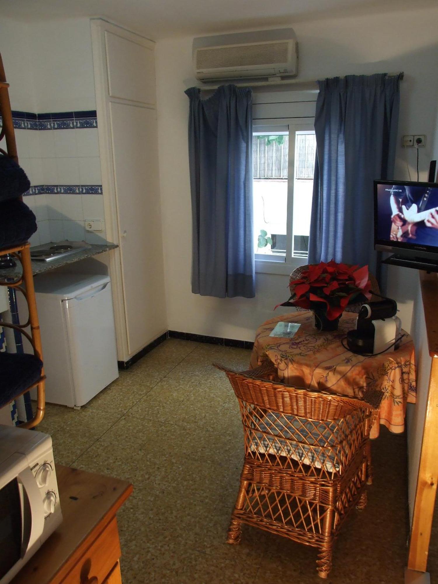 Montserrat Apartment *