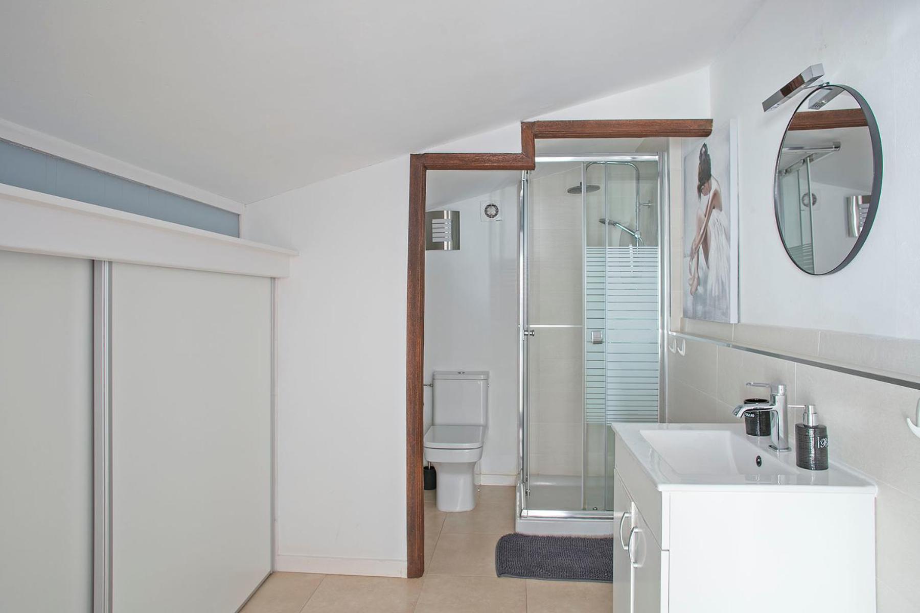 Сasa de vacaciones House With Amazing Views , Overlooking The Festival Town Of *