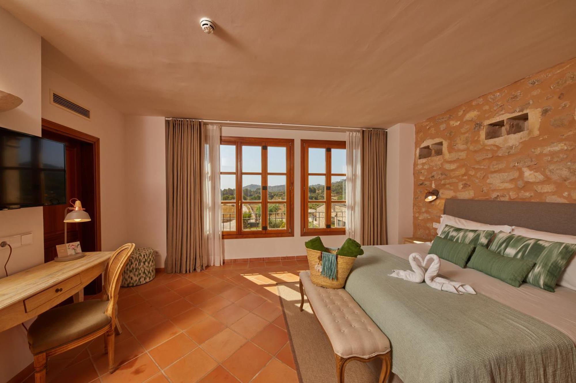 Country house Rural Es Riquers Porreres