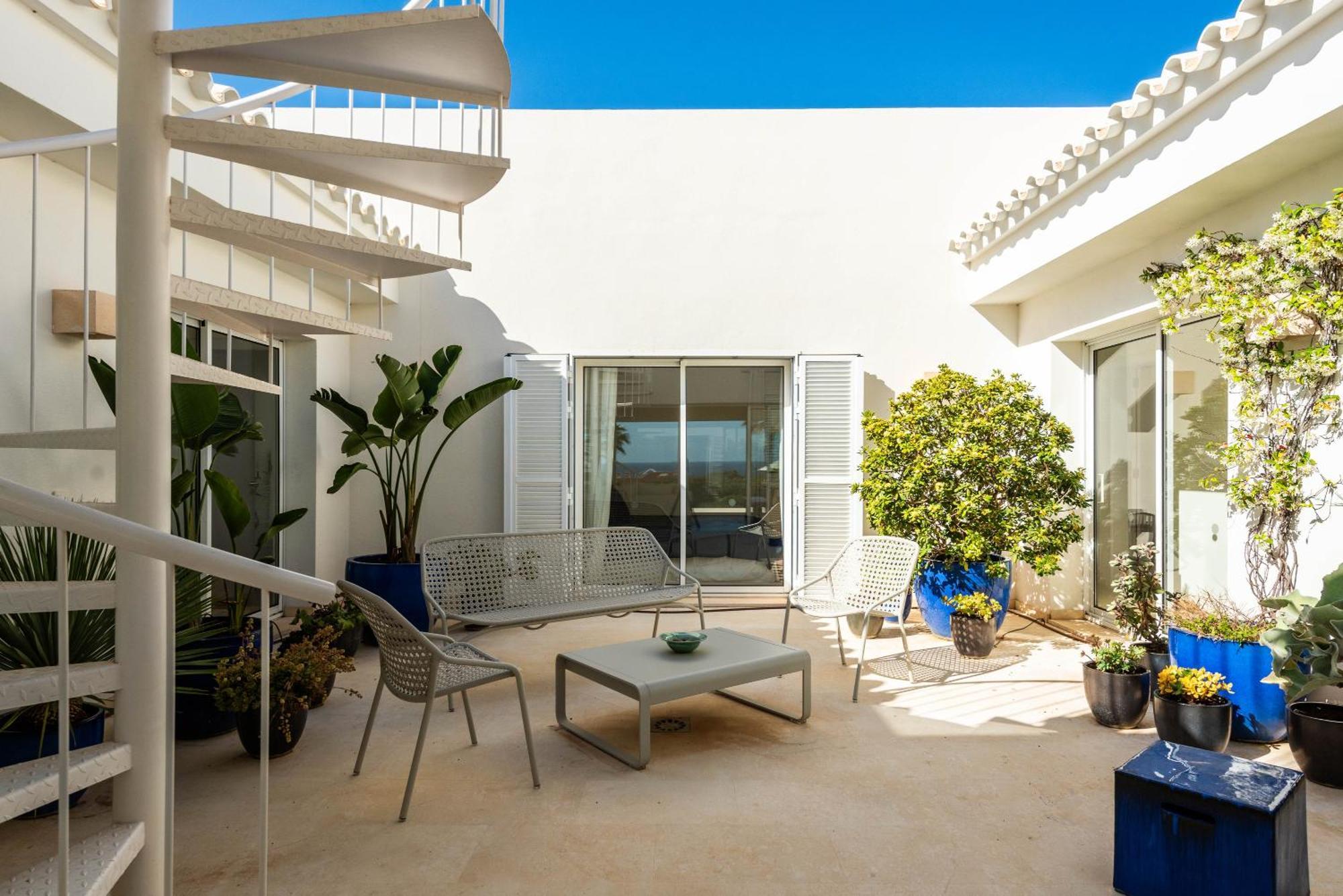 Mariposa Villa Sant Lluís