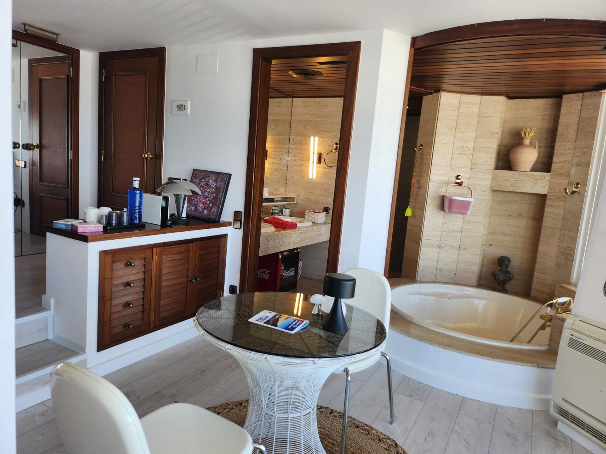 Solo Atico Guest Bed and breakfast