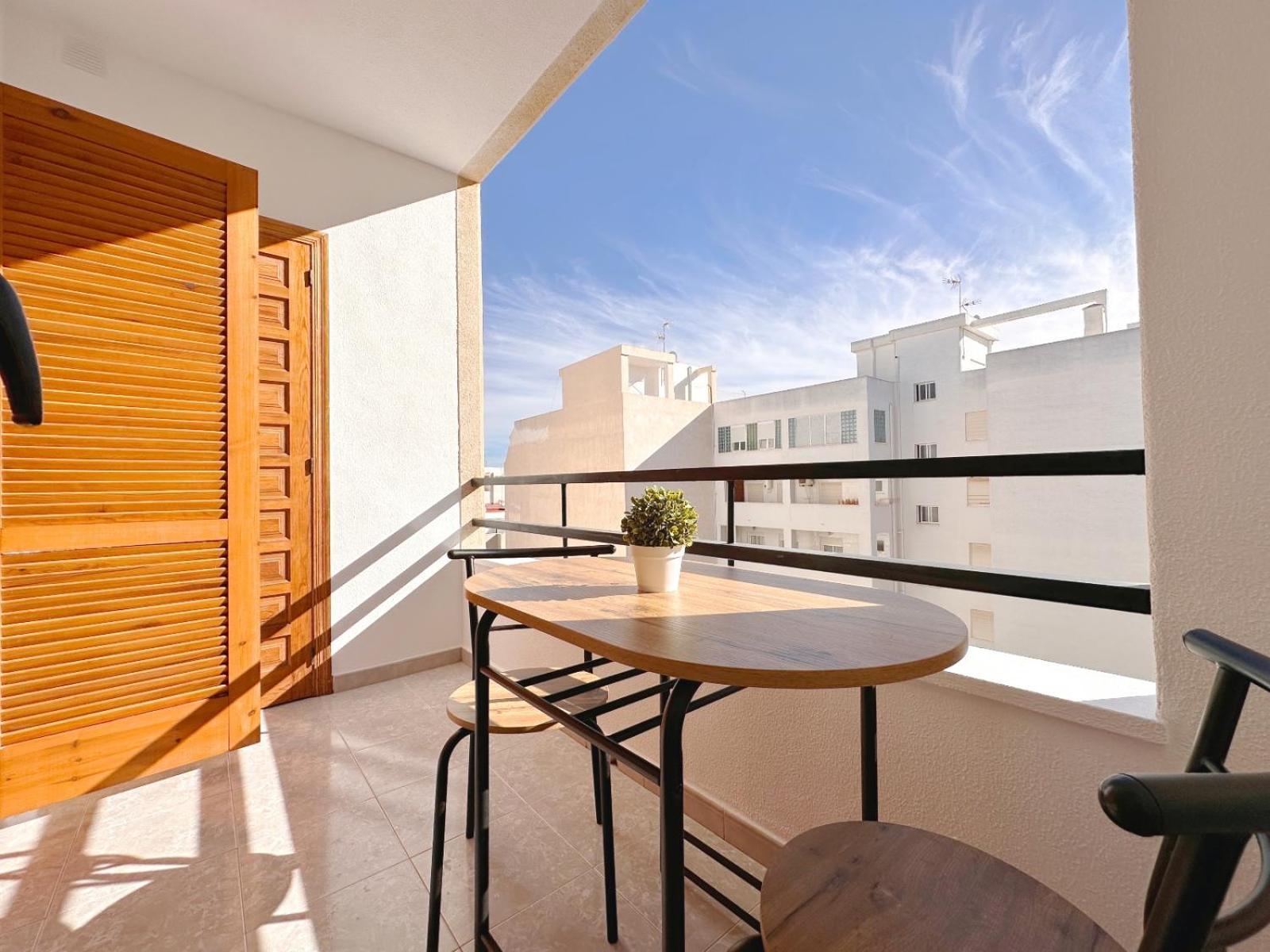 Apartment Gases 24 *