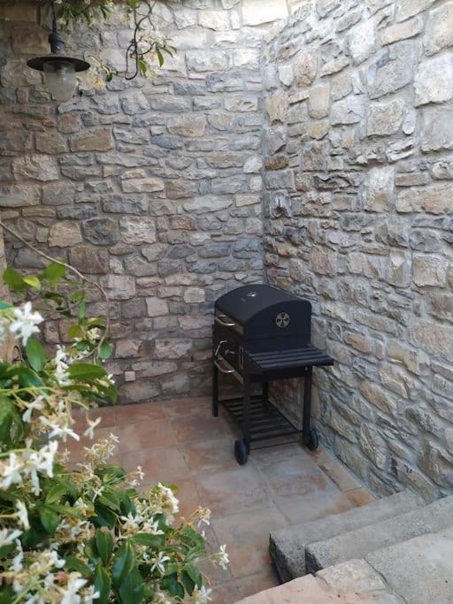 Cal Miret Villa