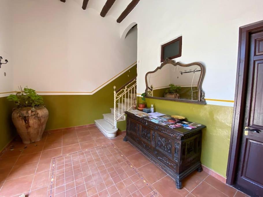 Cal Miret Villa
