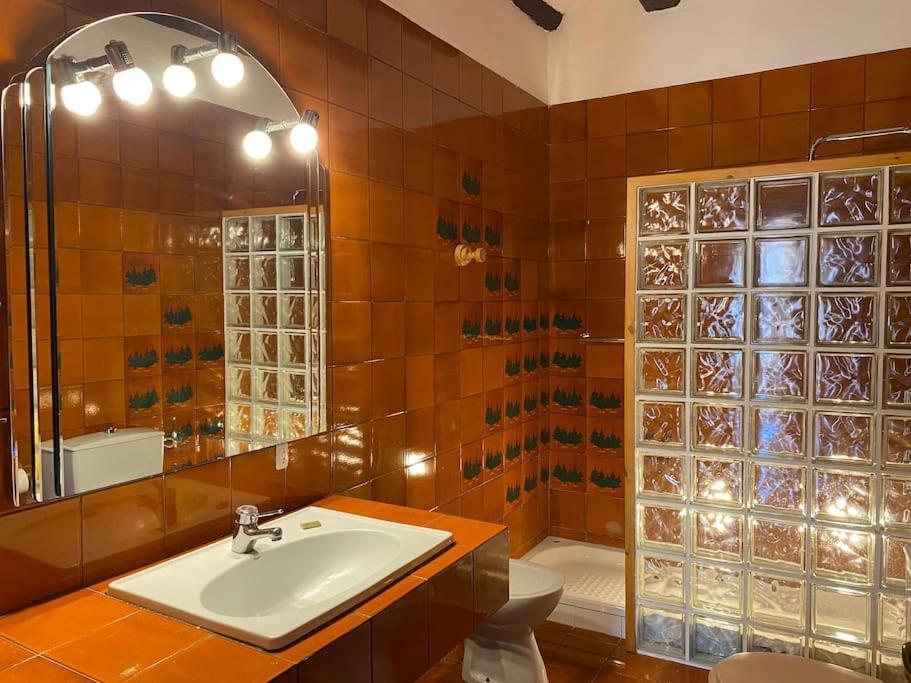 Cal Miret Villa *