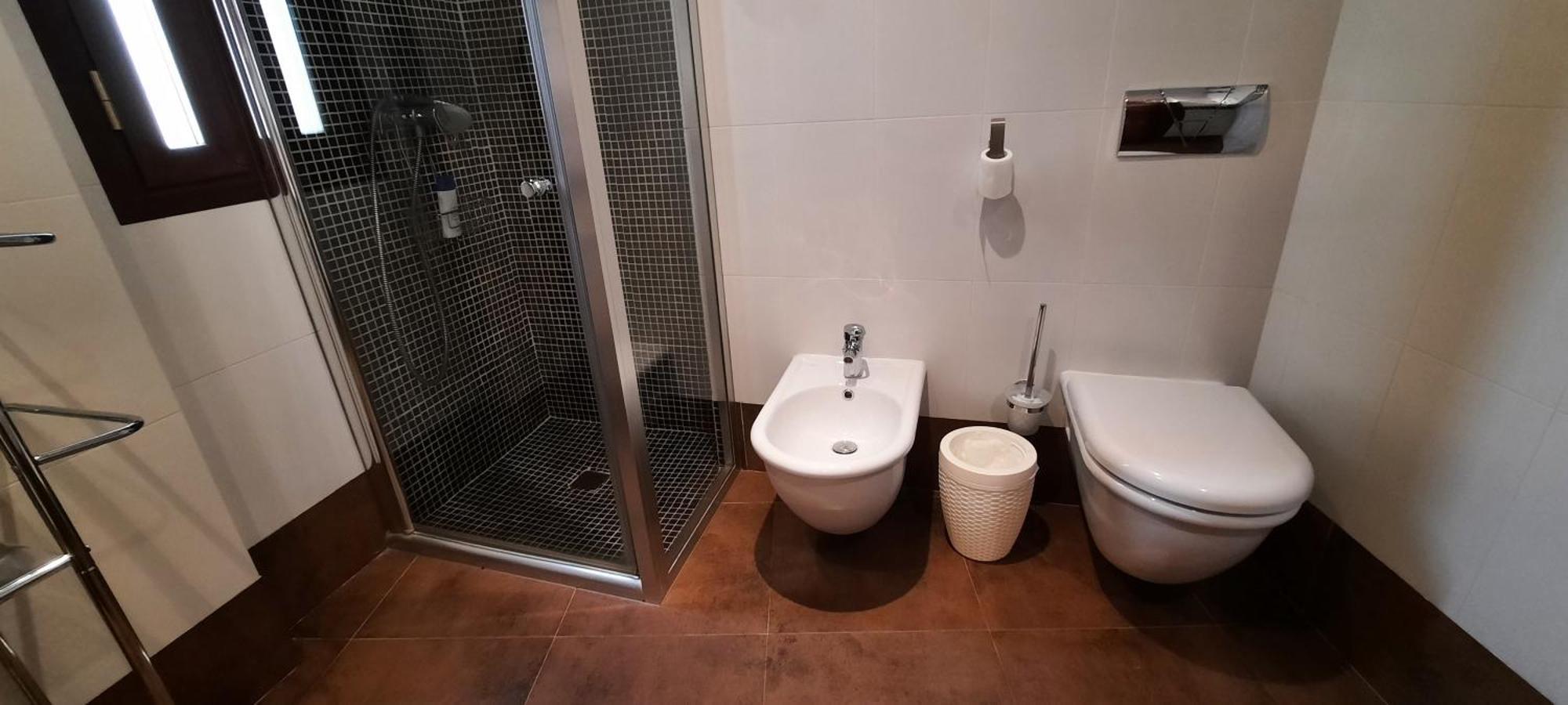 Palacio Sirvente Mieres Apartamento *