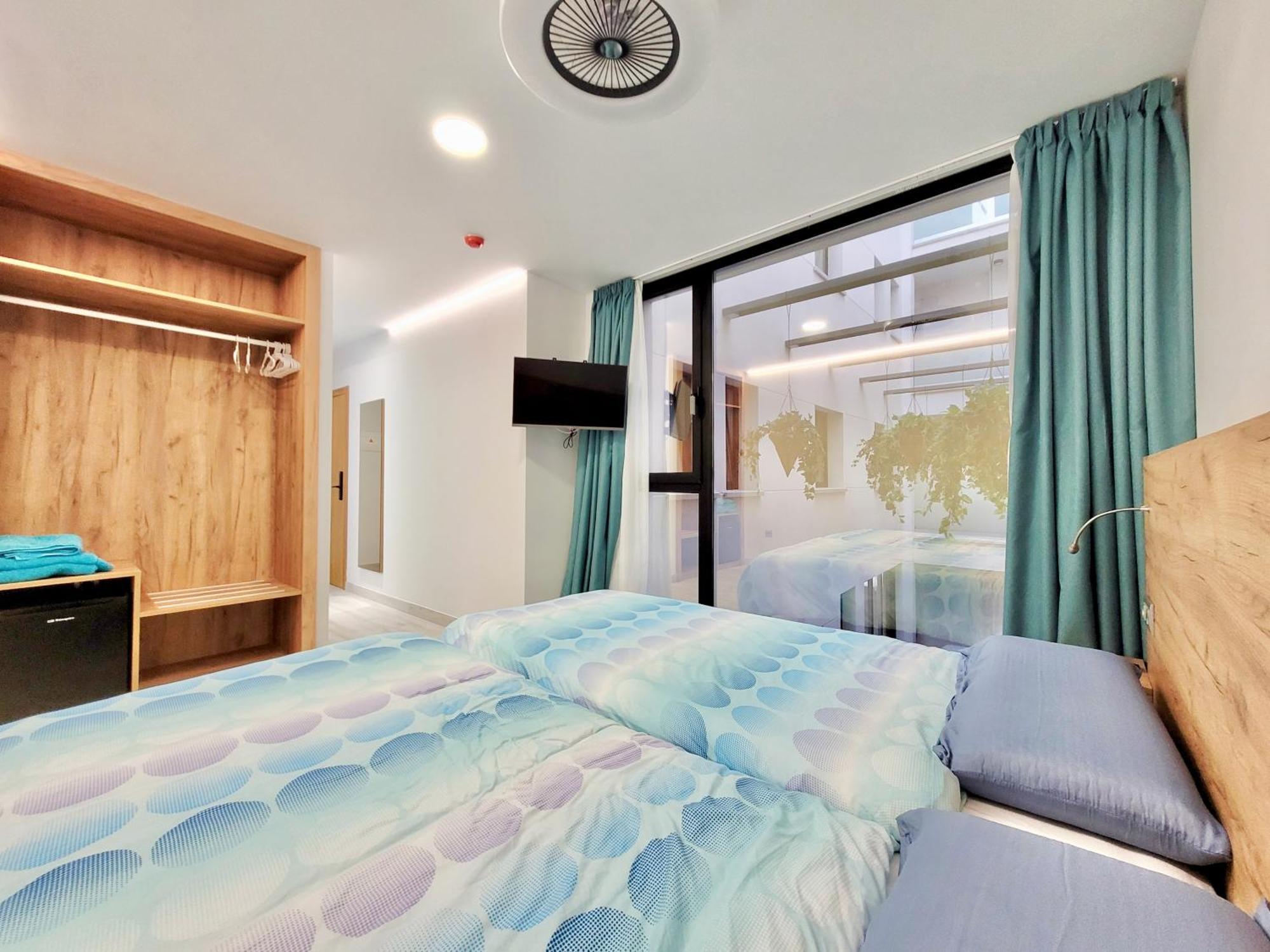 Puerto Azul Hotel 2*