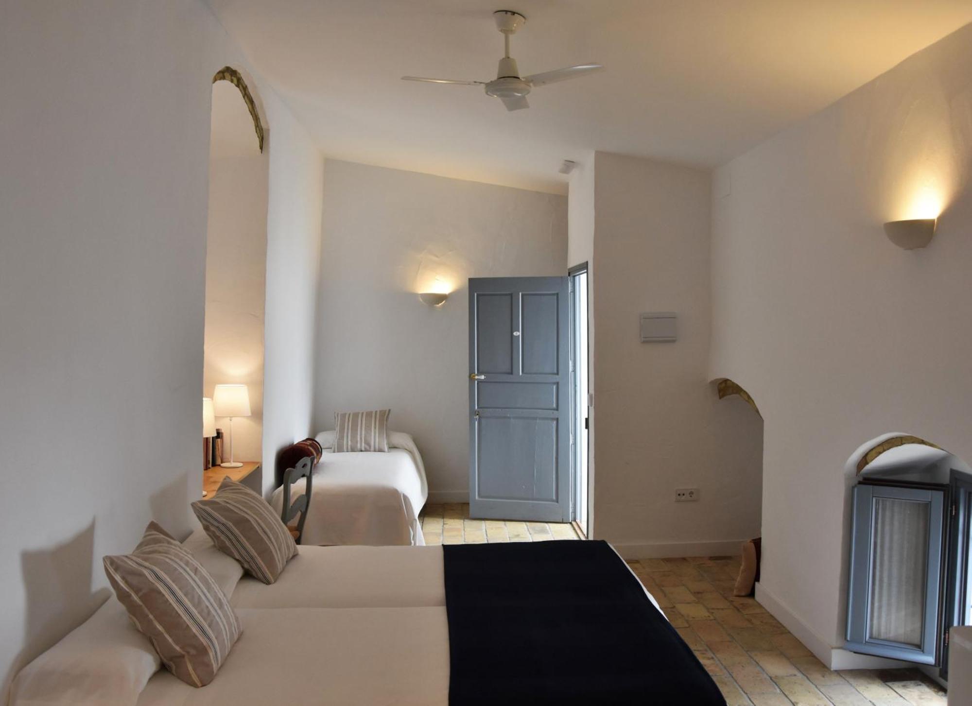 Casa Almara Bed & Breakfast 3*