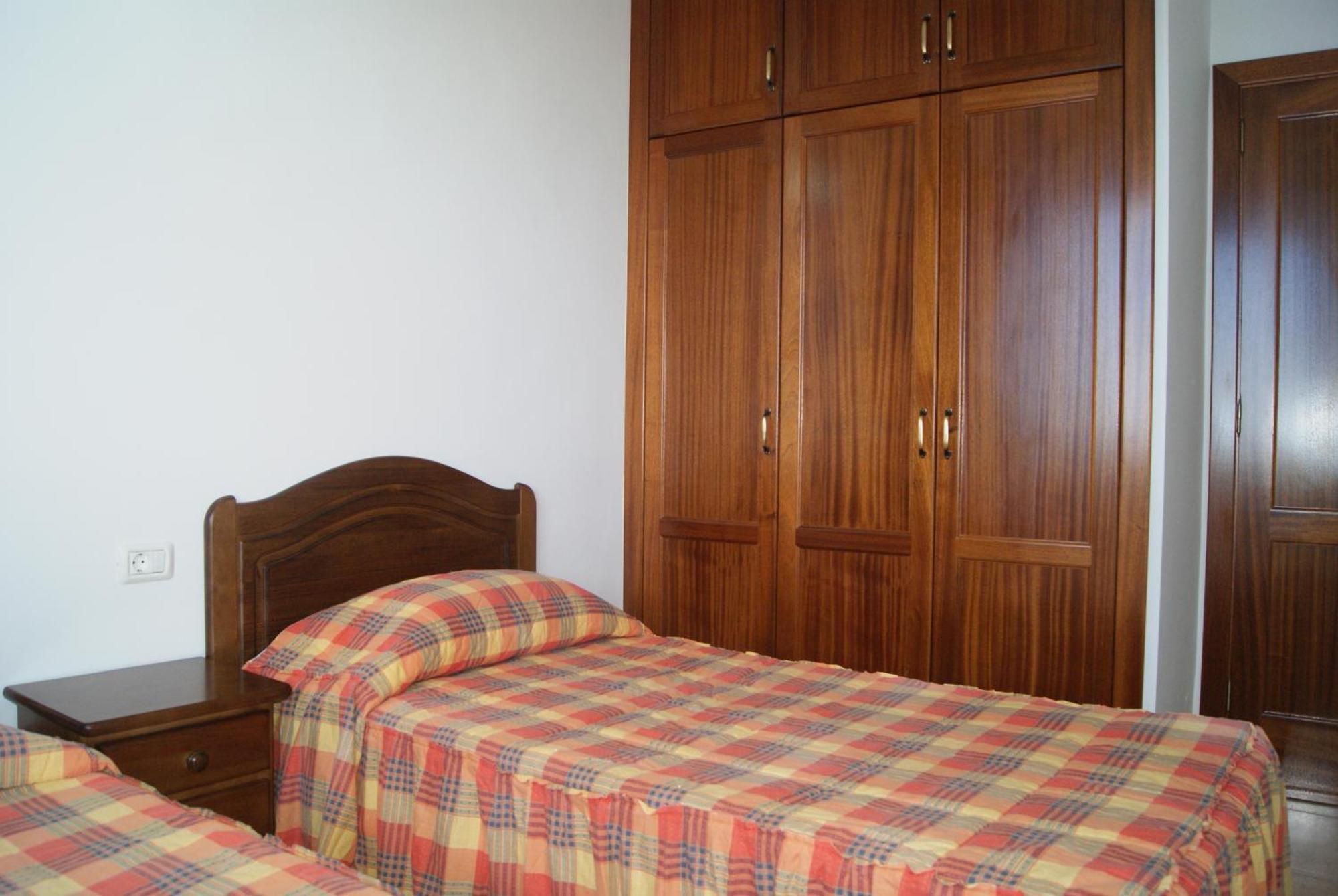Saltos Apartment *