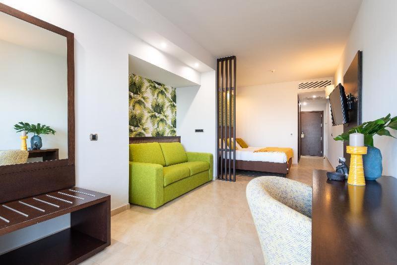 Occidental Roca Negra Hotel Agaete (Gran Canaria)