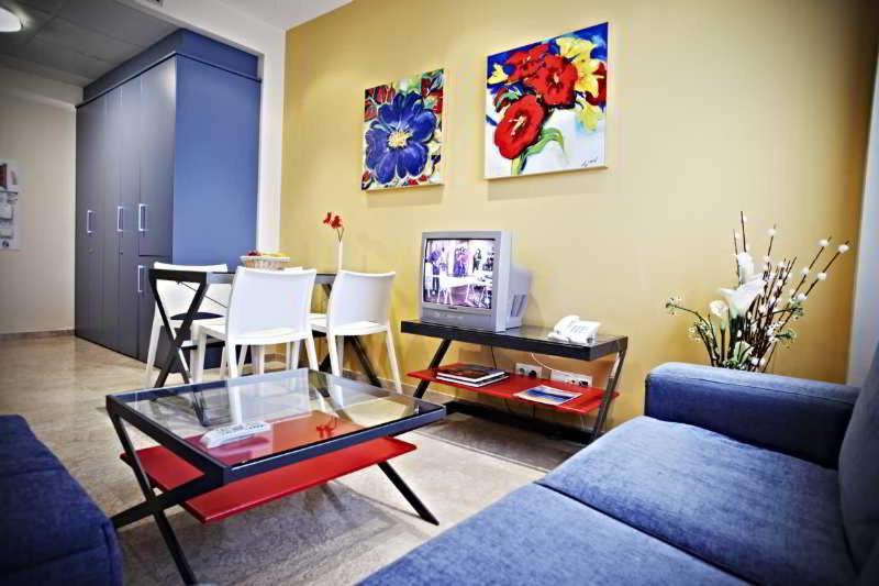 Vertice Sevilla Aljarafe Apartment Bormujos