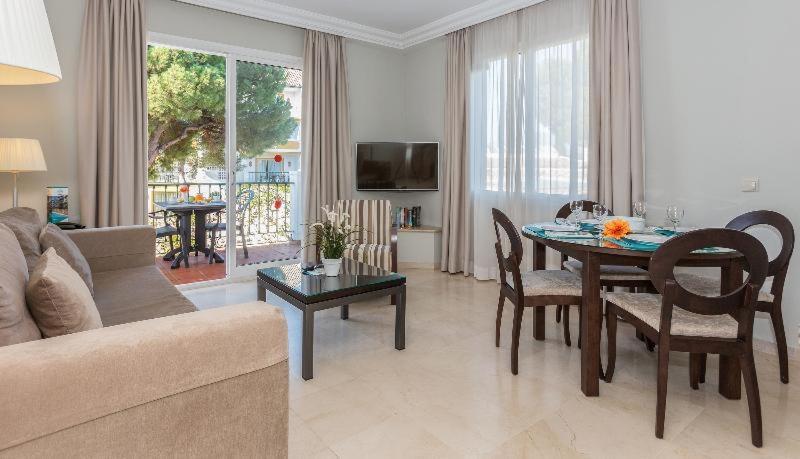 Apartahotel Ona Alanda Club 4*