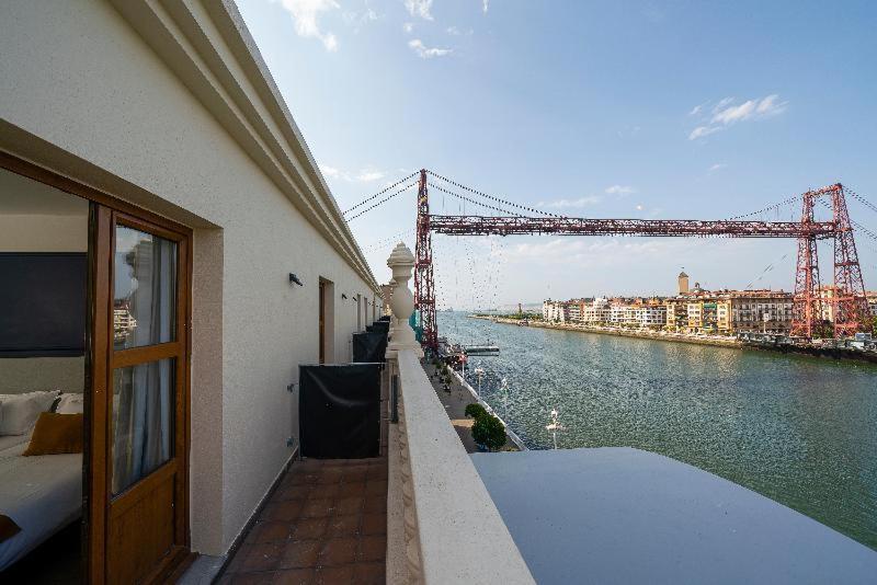 Puente Colgante Boutique Portugalete