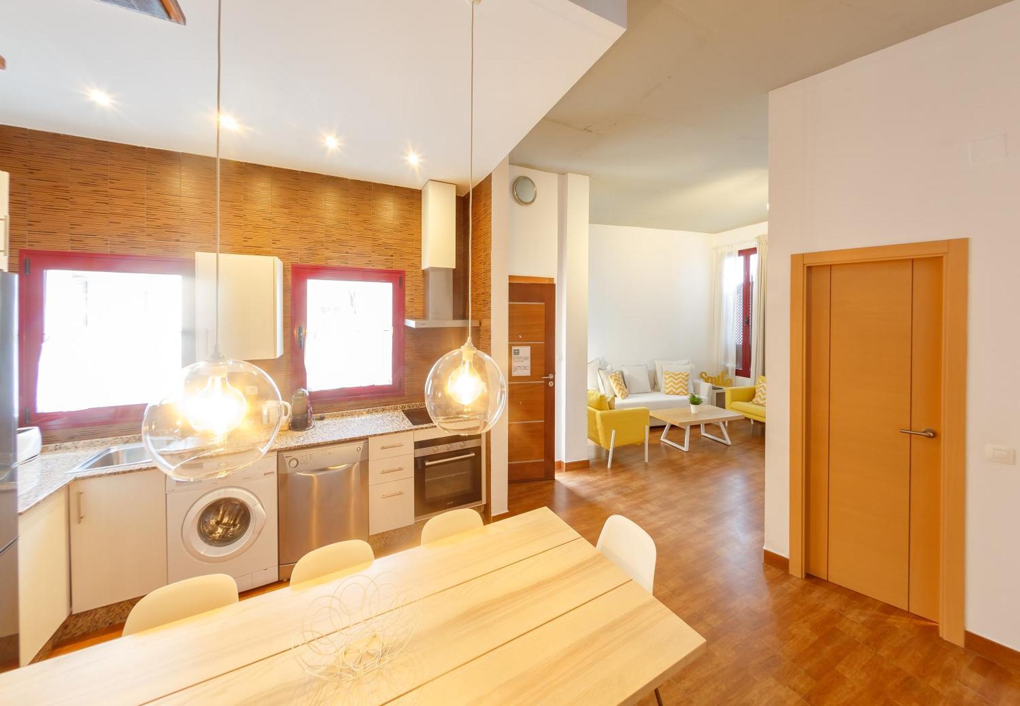 Sherry Center Apartment