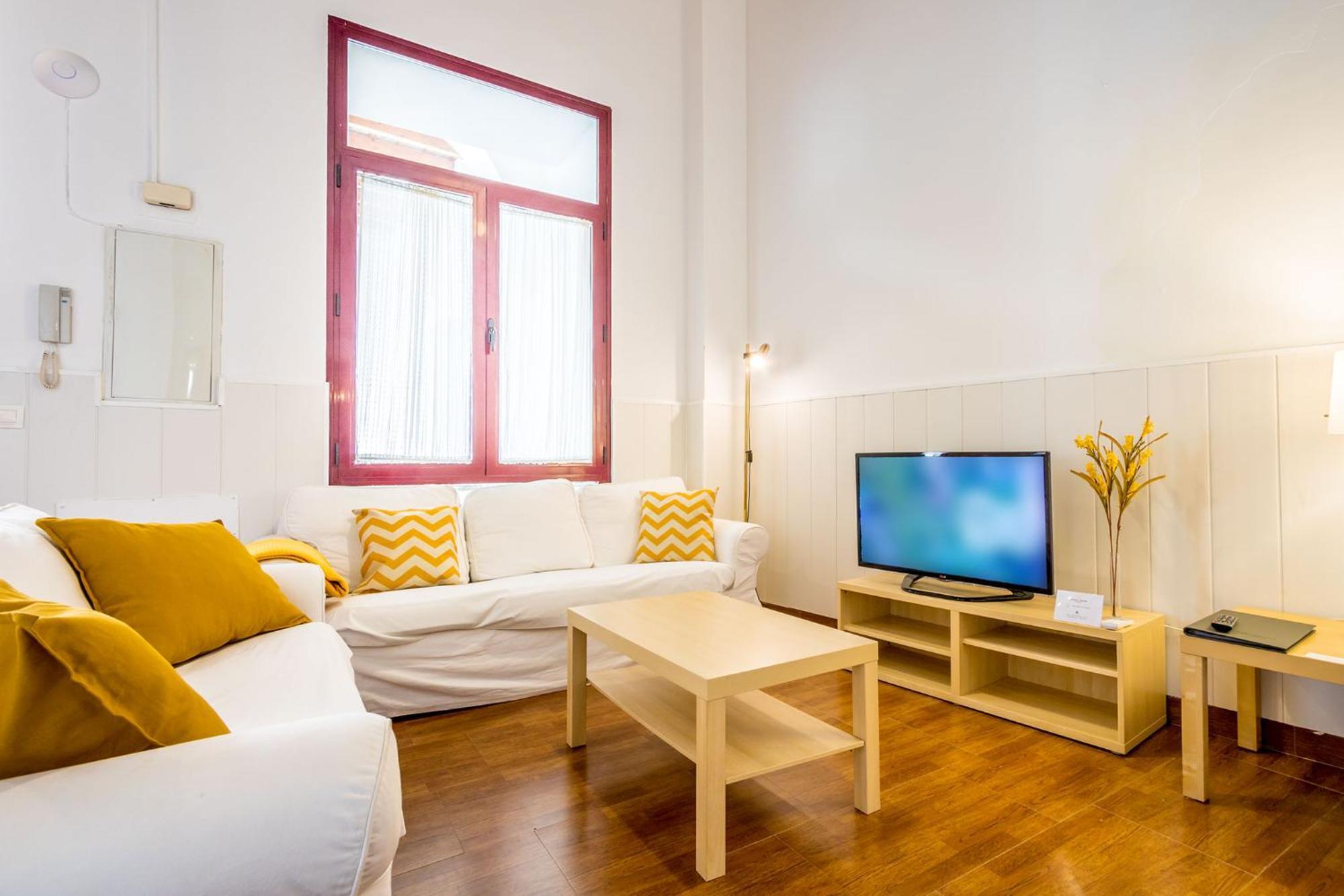 Sherry Center Apartment *