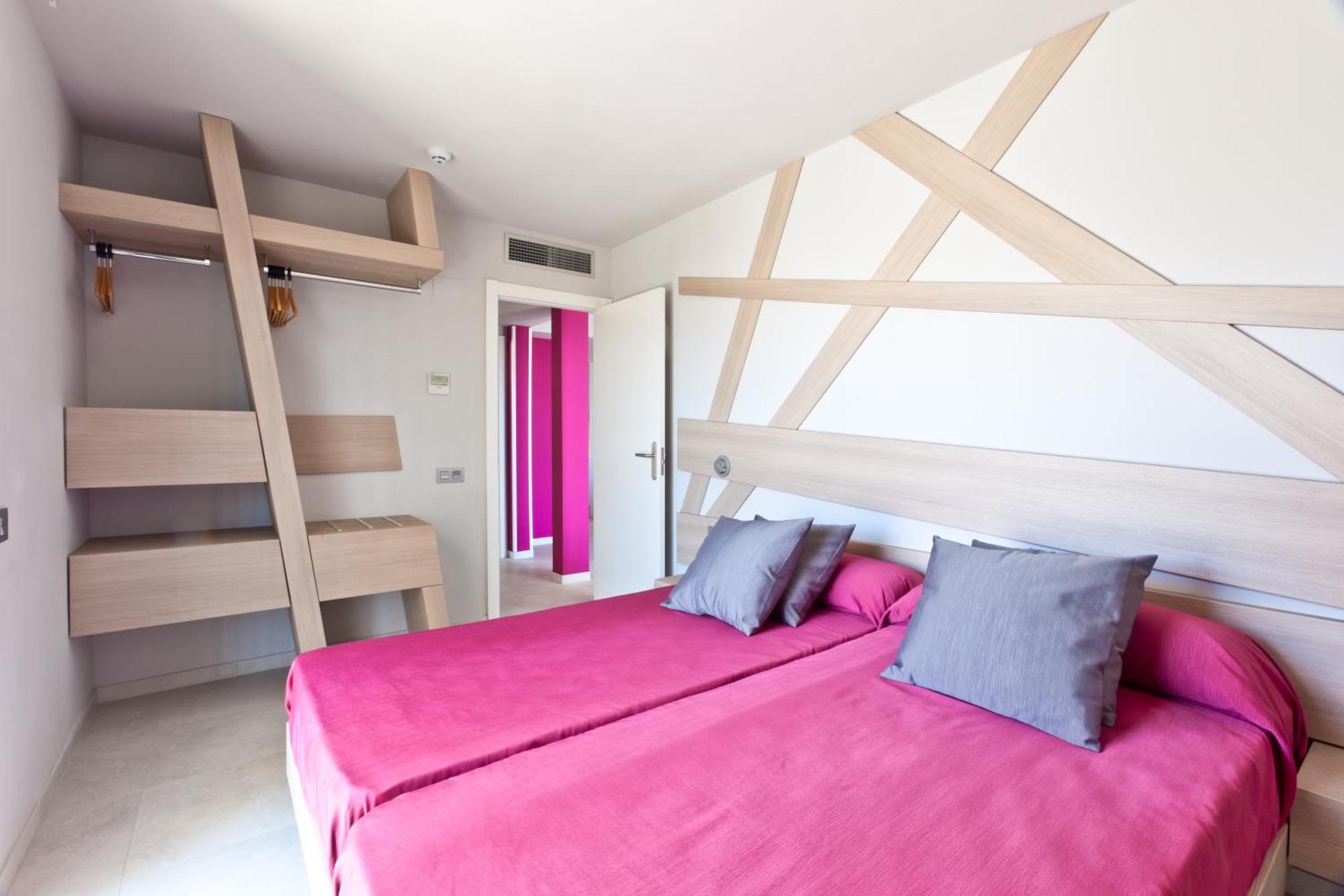 Ryans - Only Adults 3* Ibiza