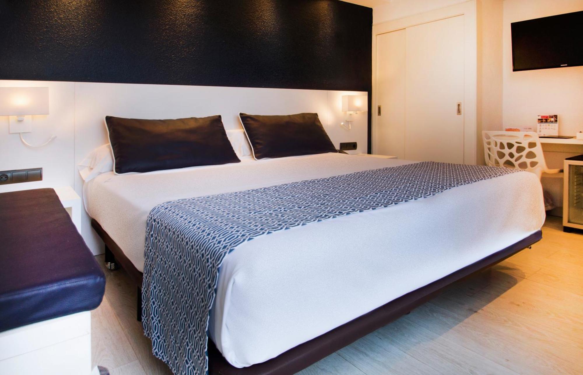 Hotel Catalonia Del Mar - Adults Only Cala Bona (Mallorca)