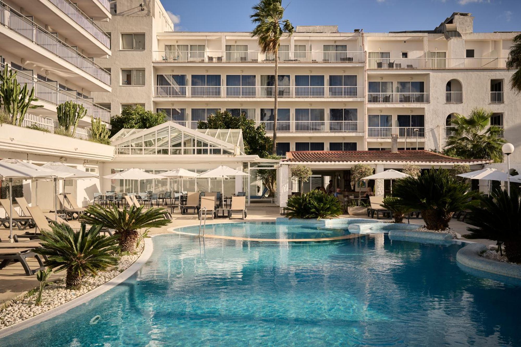 Catalonia Del Mar - Adults Only Hotel