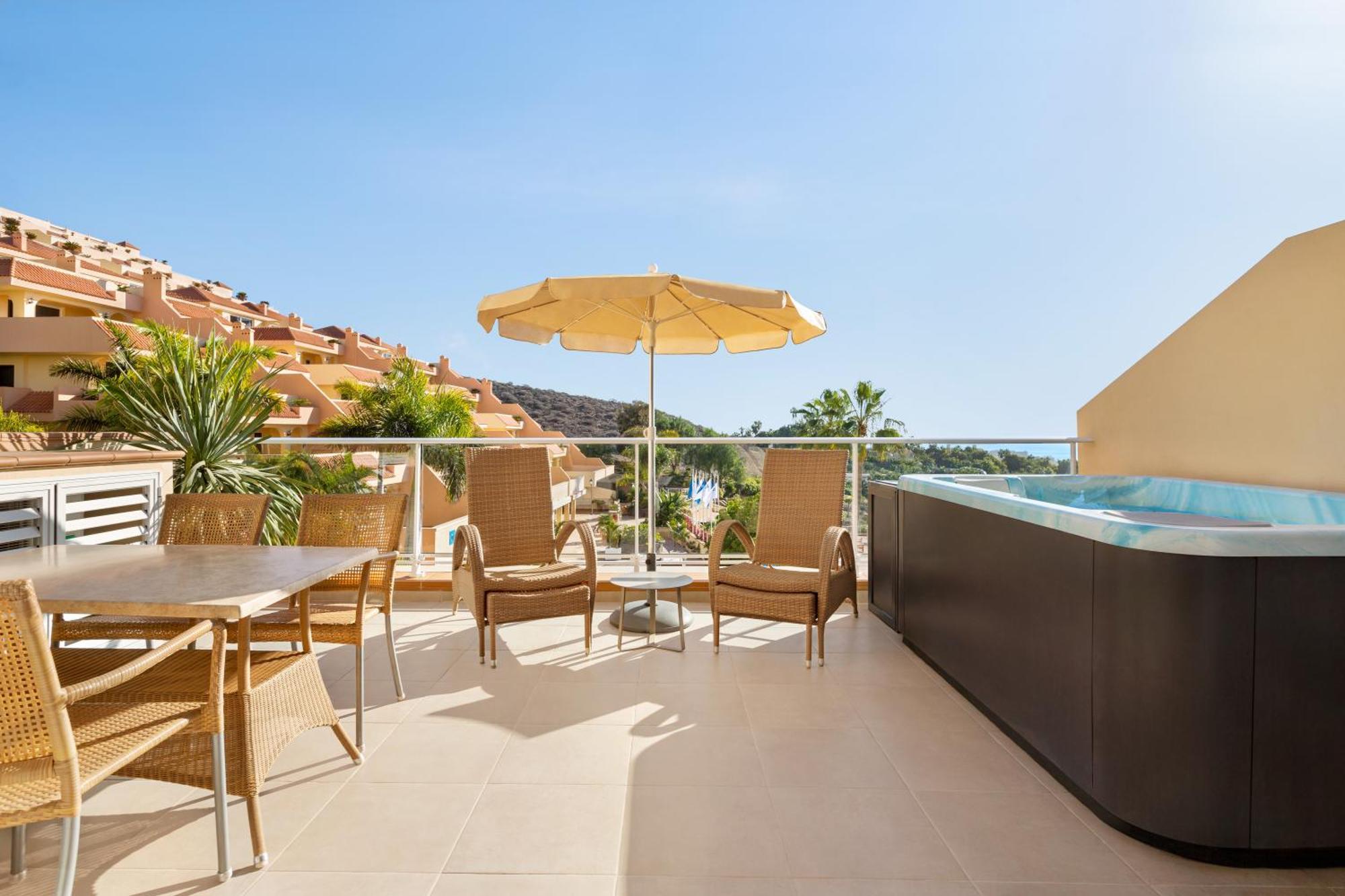 Apartahotel Wyndham Residences Costa Adeje