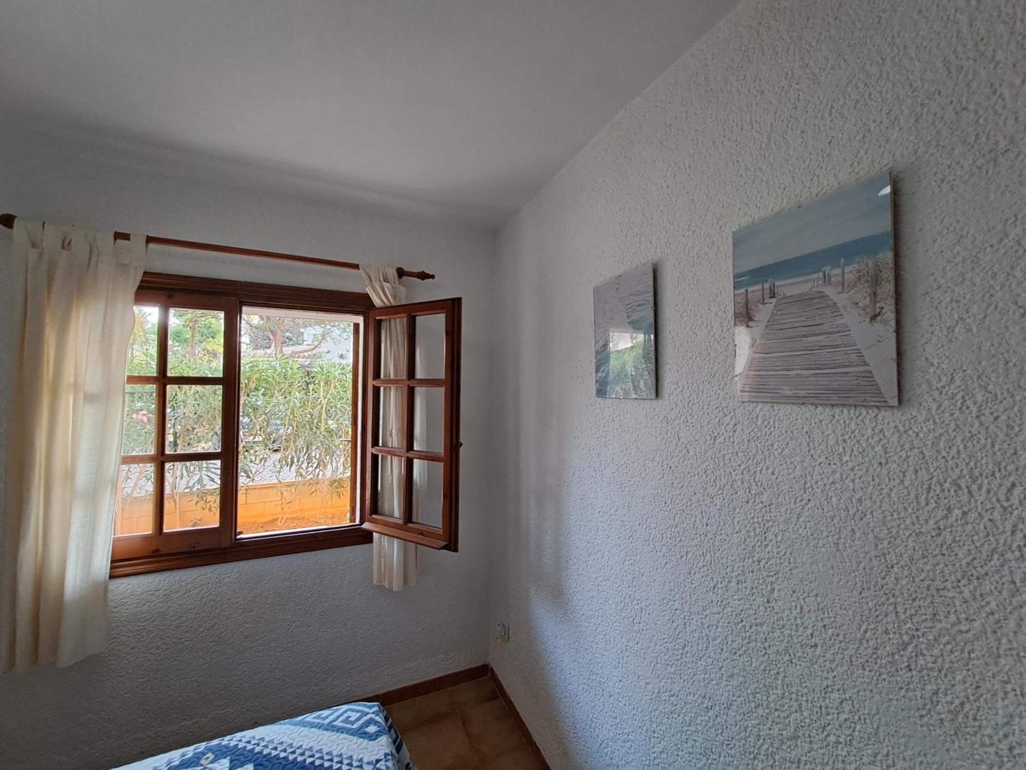 Planta Baja Urbanizacion Azahar Apartamento