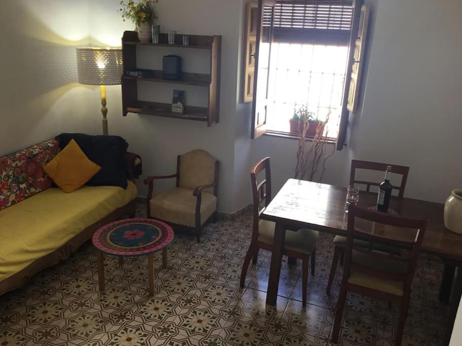 Casa Almenillas