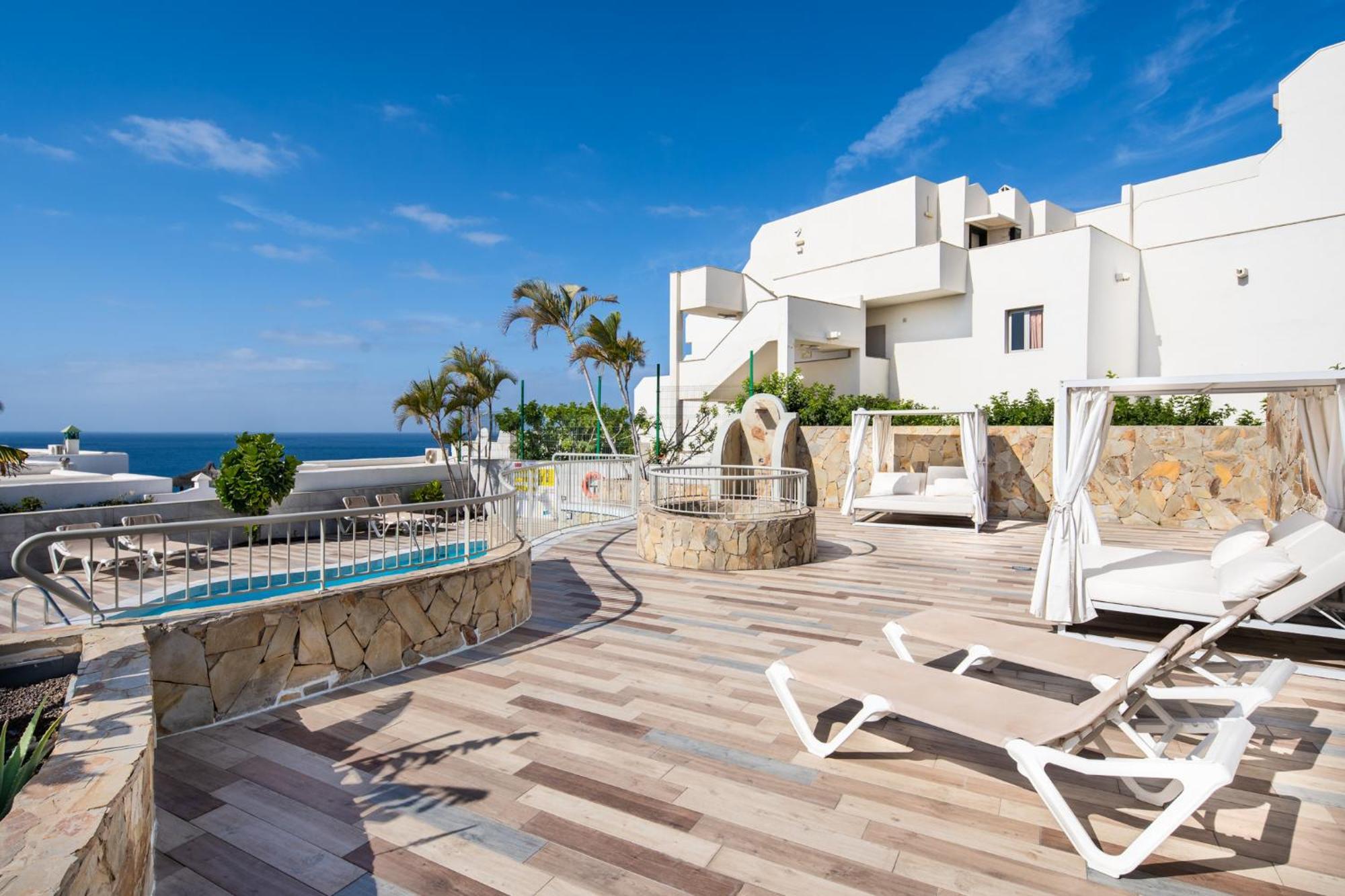 Garden & Sea Boutique By Livvo Apartment *