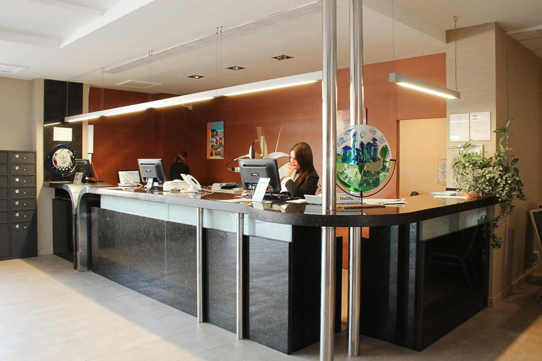 Hotel Ohtels 4*