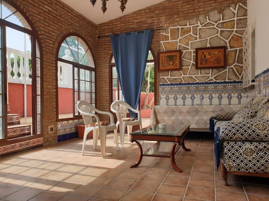 With Private Pool Near Seville El Garrobo