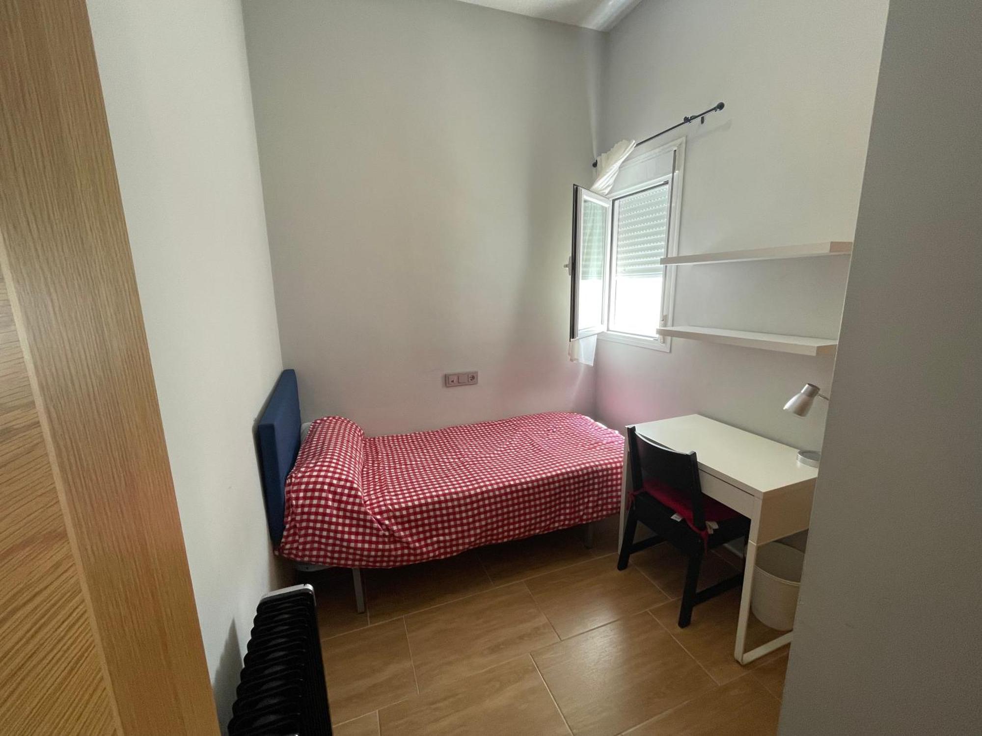 Centro Con Garaje Incluido Apartamento *