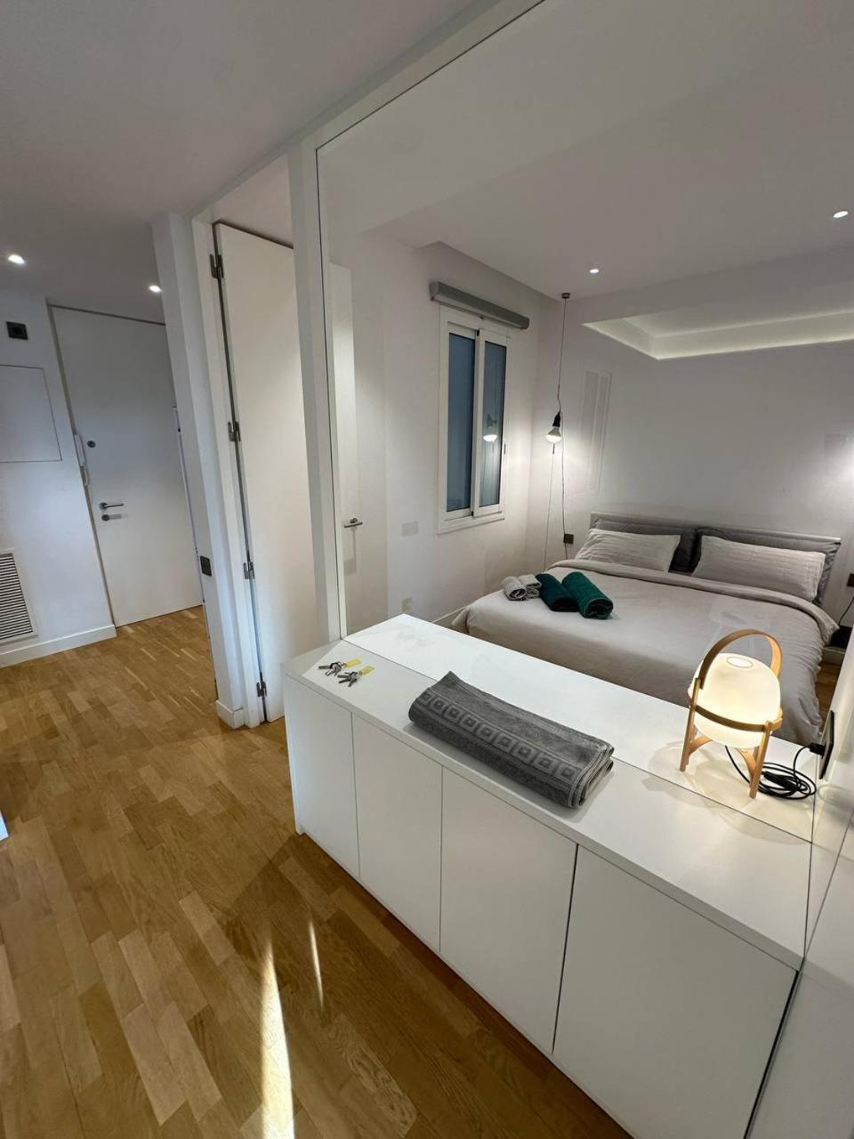 Sunny Days Apartment *