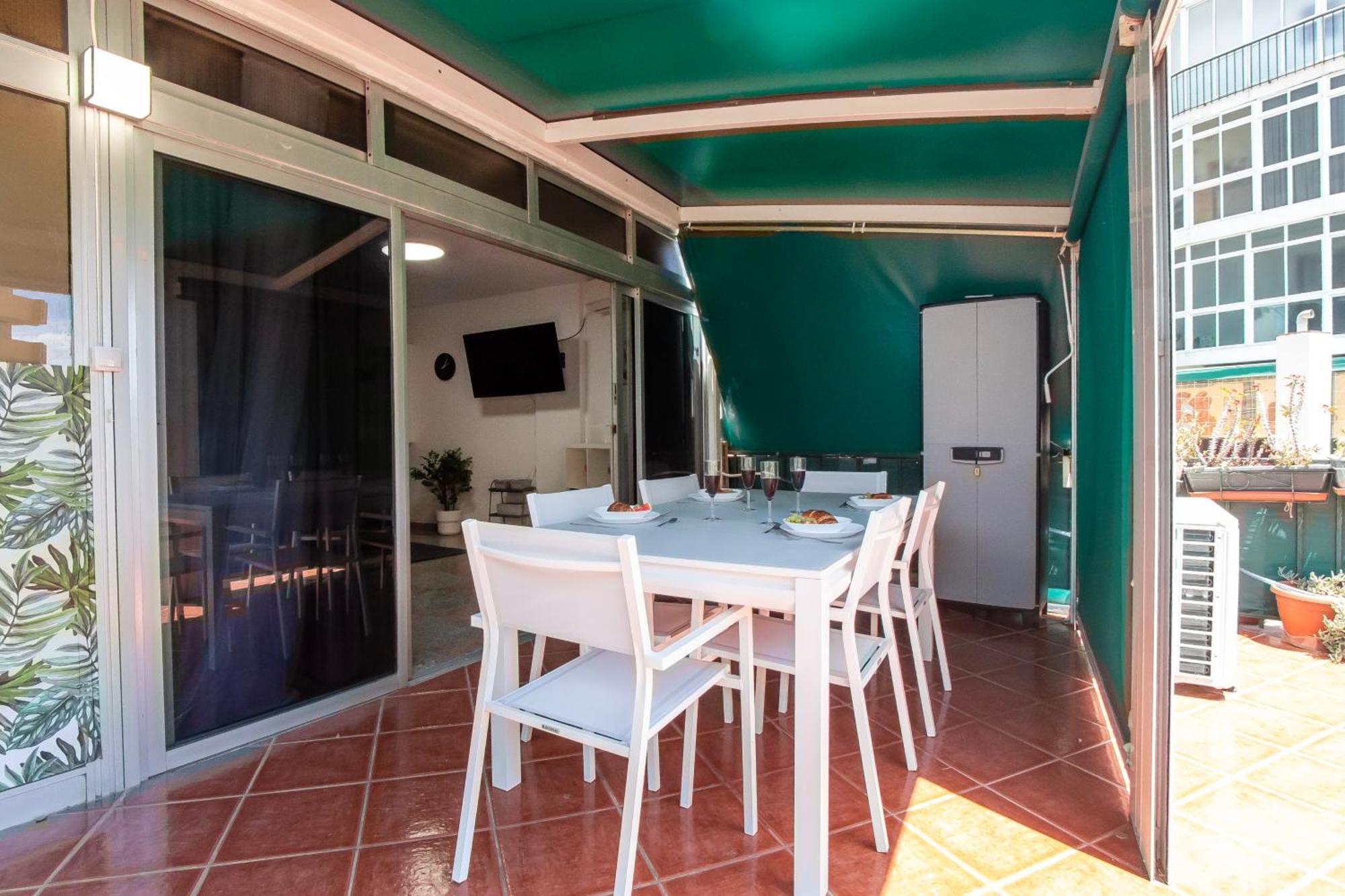 Cosy 1bd Near Playa De Americas, 208 Apartamento