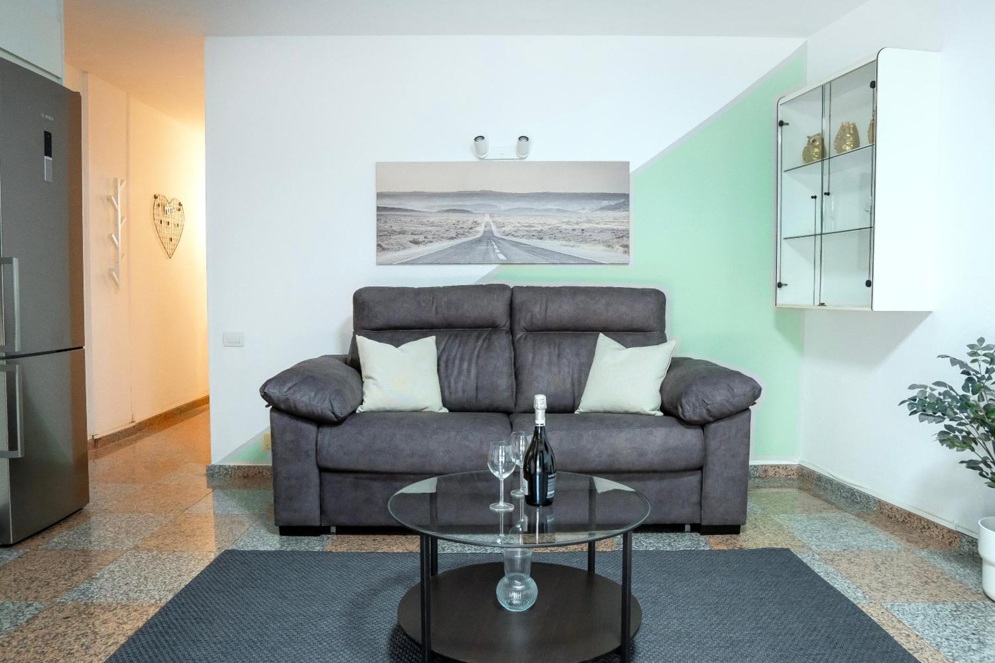 Apartamento Cosy 1bd Near Playa De Americas, 208 *