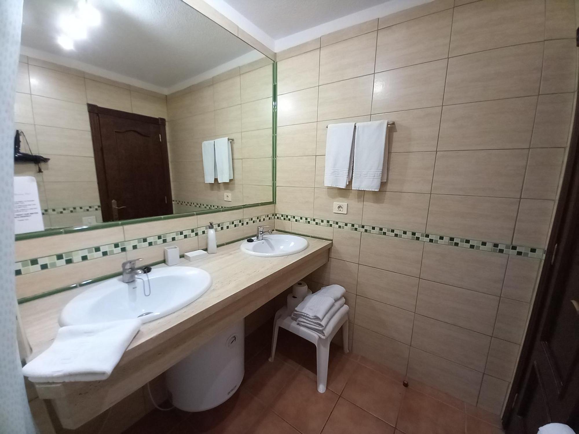 The Harbour Club Acantilado de los Gigantes