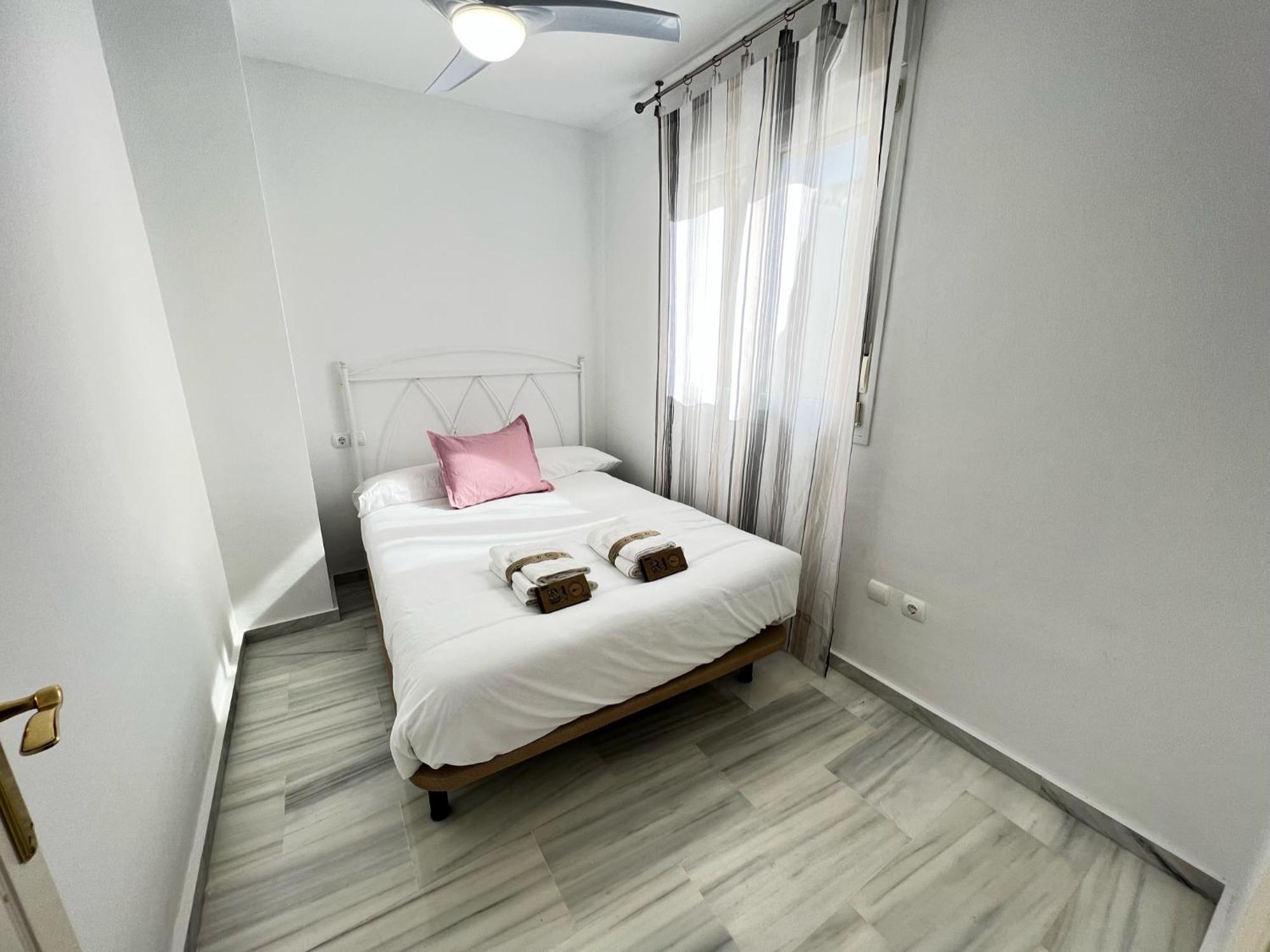 Apartamento Pushe Playa Granada Beach&golf 7 *