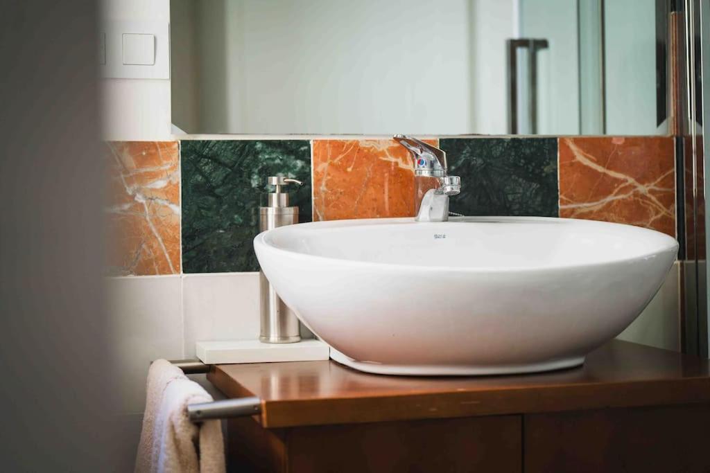 Atico Con Terraza Privada Cerca De La Catedral Apartment *