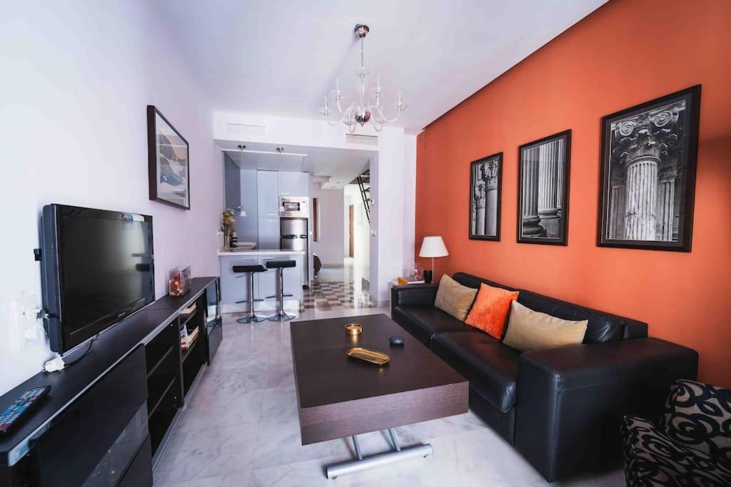 Atico Con Terraza Privada Cerca De La Catedral Apartment