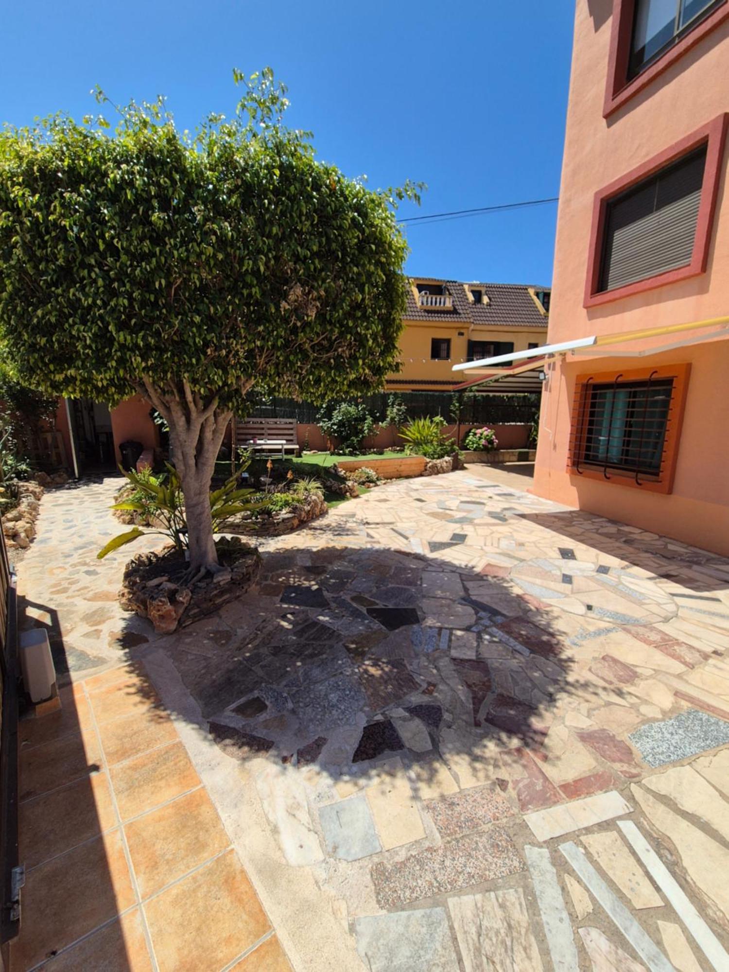 Apartment El Faro Albir