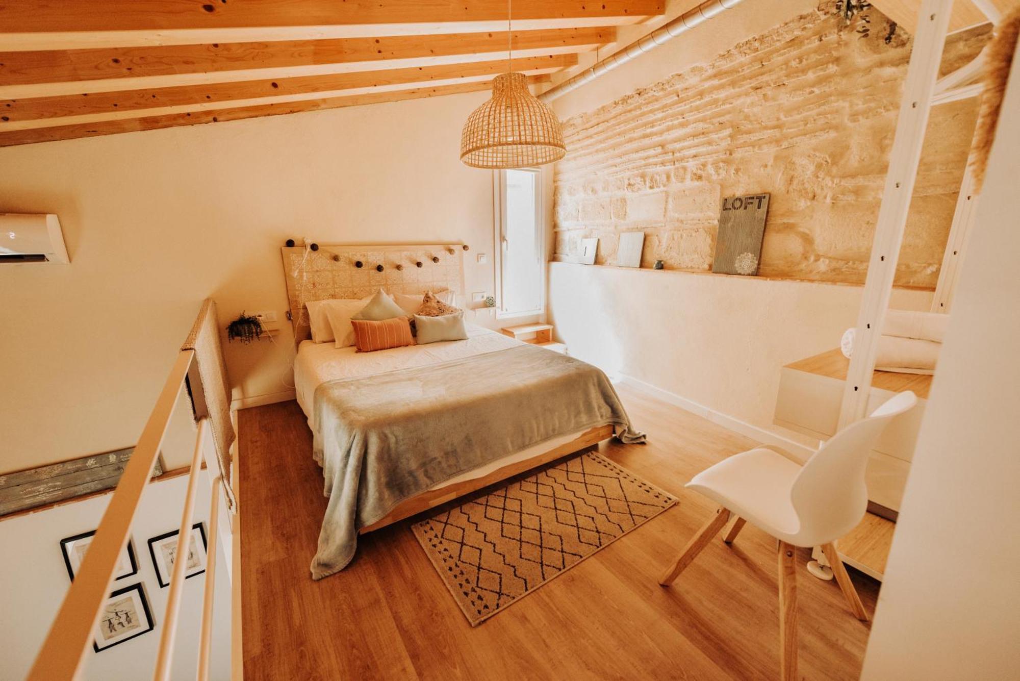 Loft Centrico Con Patio Bodega San Javier *