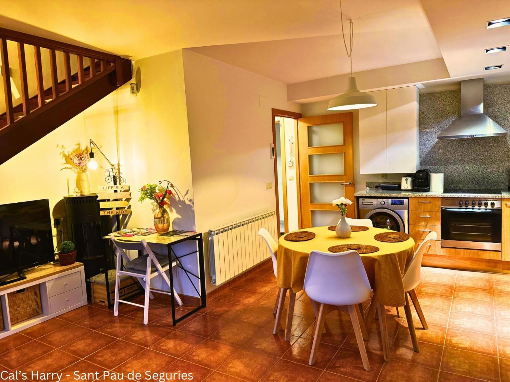 Cal Harrys - La Mejor Casa De Vacaciones En Pyrenees Con Vistas A La Montana Apartamento *