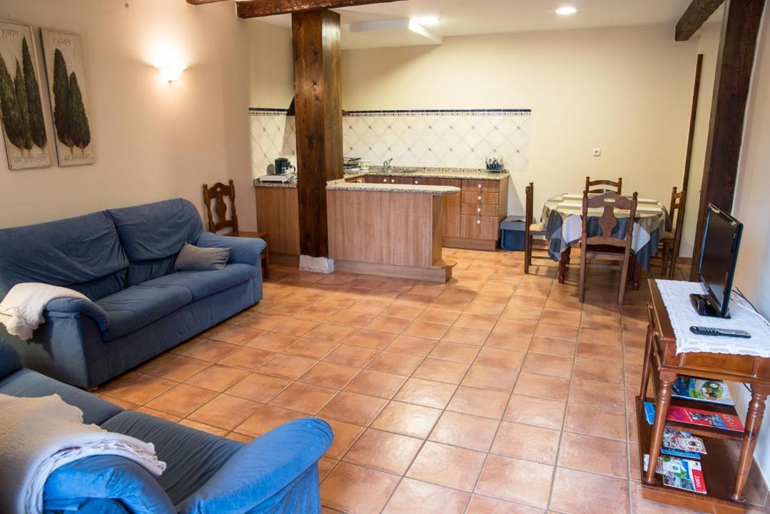 Casa Rural-apartamentos Zelaikoa Farm stay *