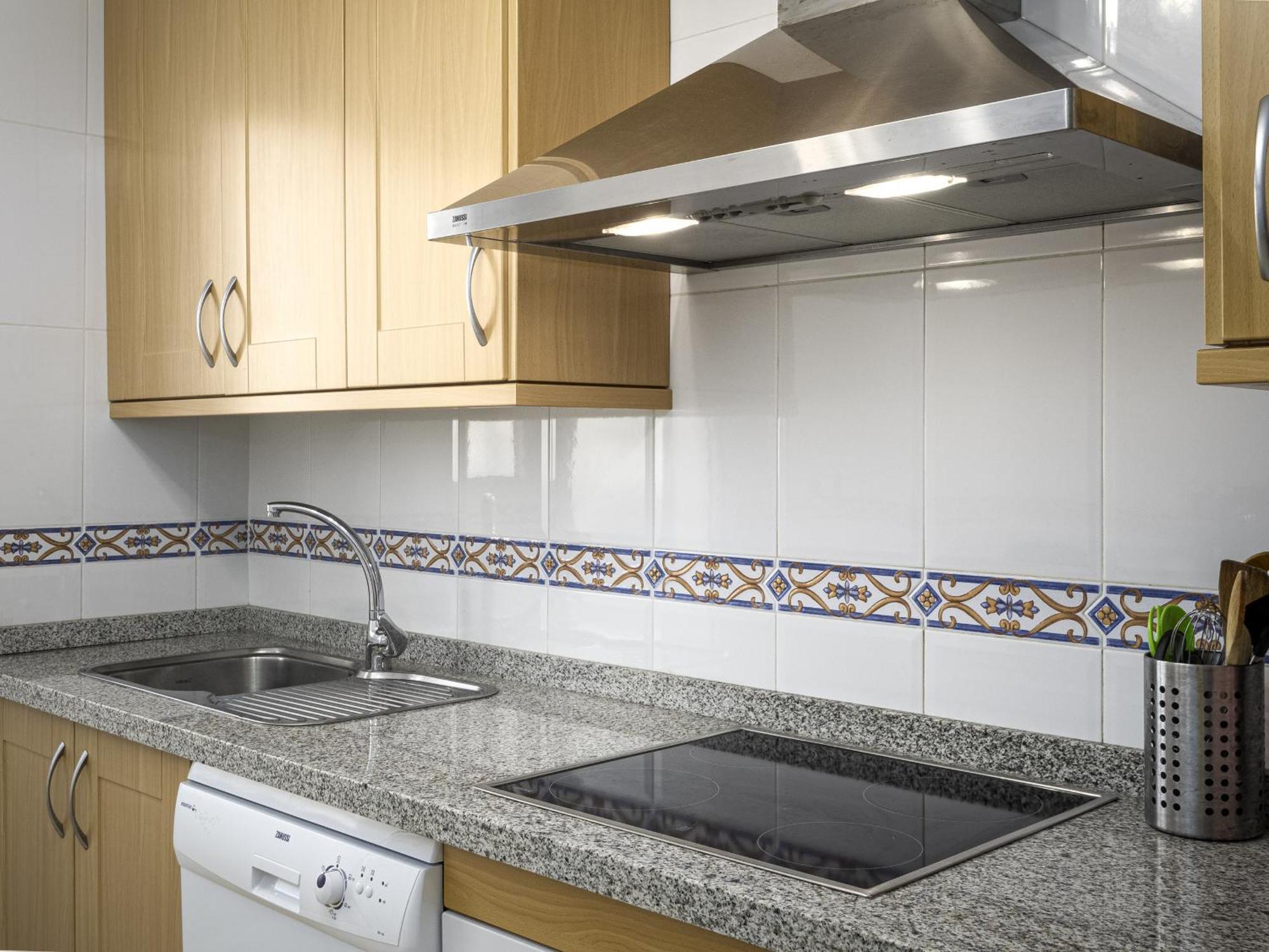 2101-nice Penthouse In Complex With Pools Apartment