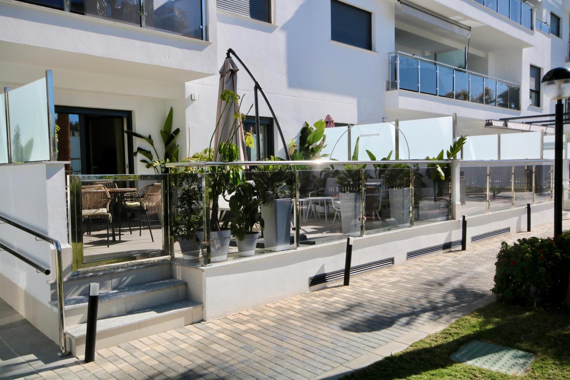 Aguacate Playa Granada Apartment Motril