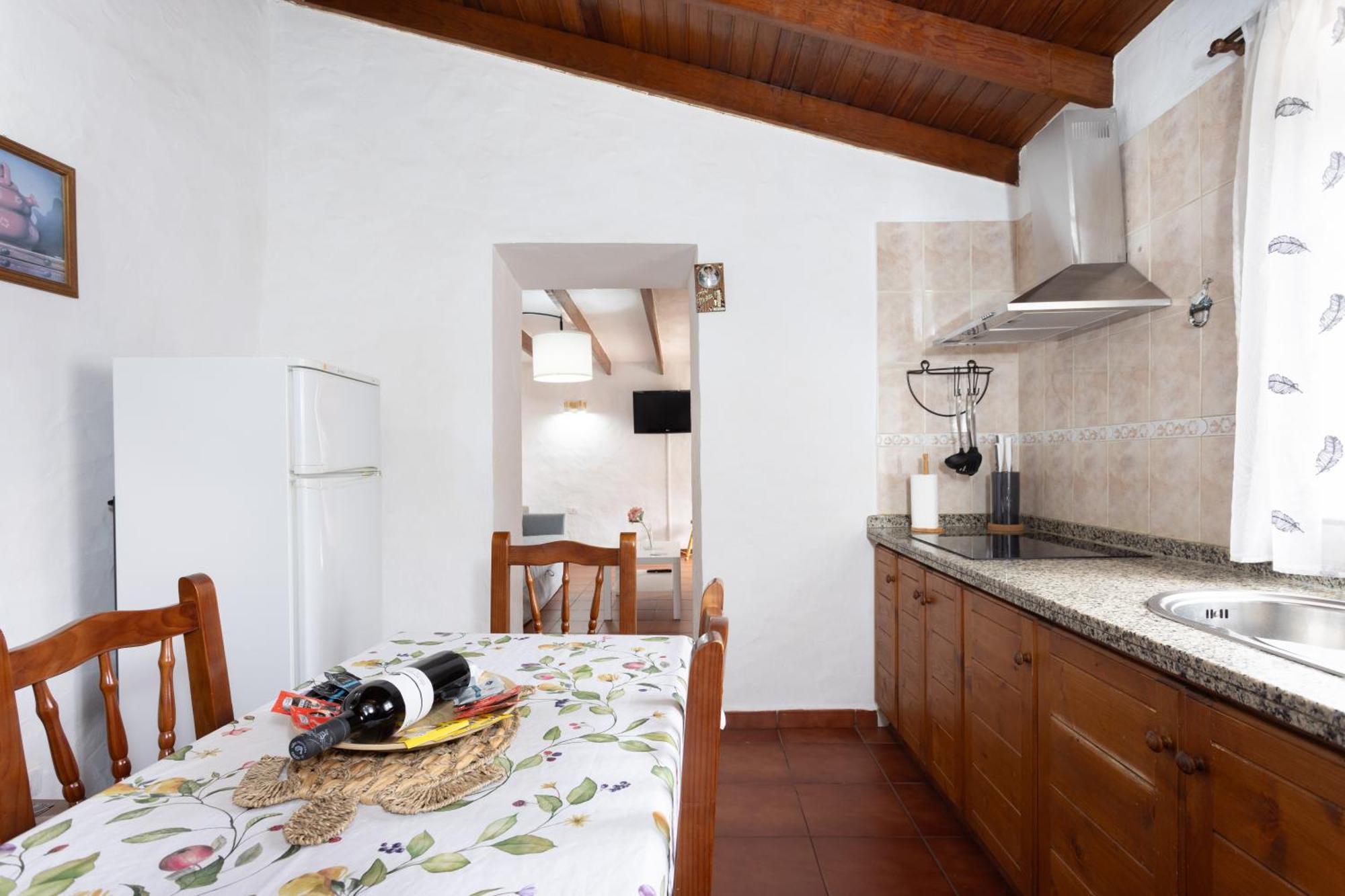 Holiday home Charming Casa Nina El Pinar, Terrace *