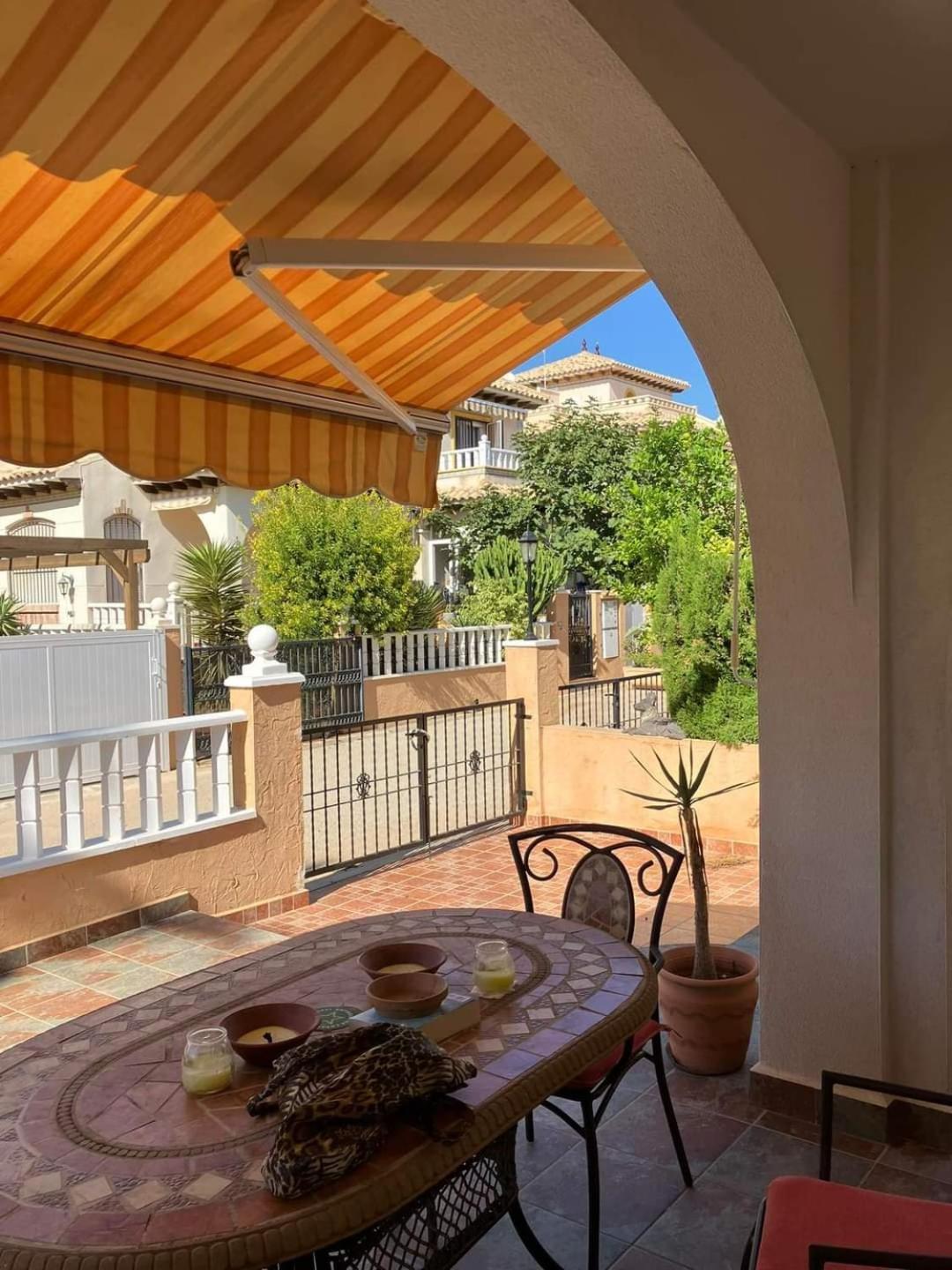 Casa Shea Luxury With Shared Pool In Lomas De Cabo Roig Villa