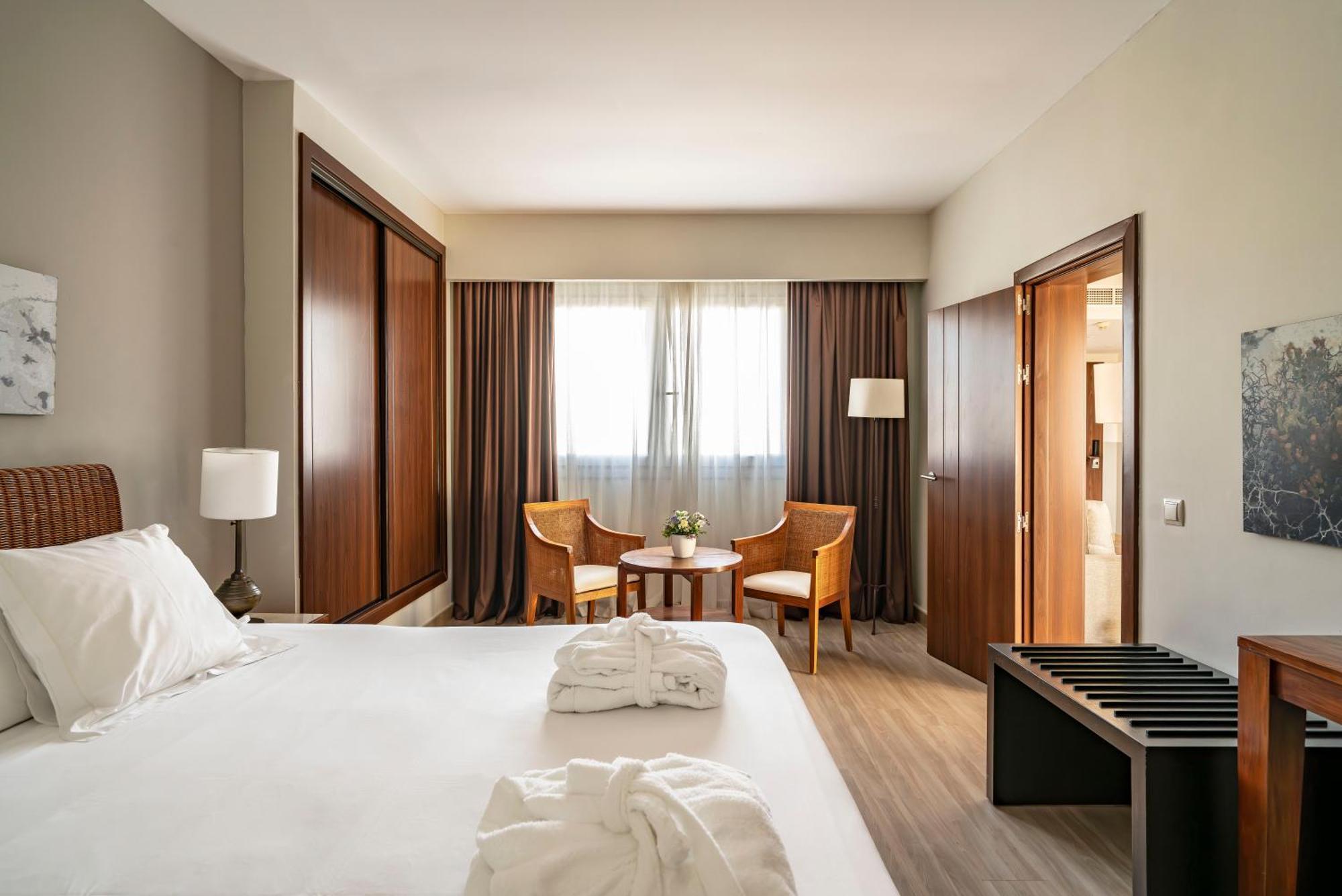 Vincci Costa Golf Hotel